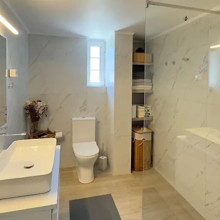 Fontana Luxury With Pool Near Villa *
