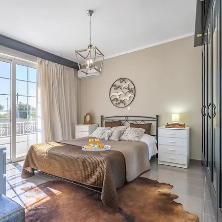 Fontana Luxury With Pool Near Villa