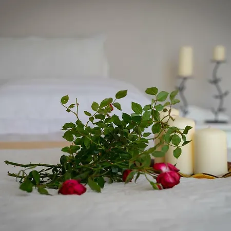 Fontana Luxury With Pool Near Villa Sálakos