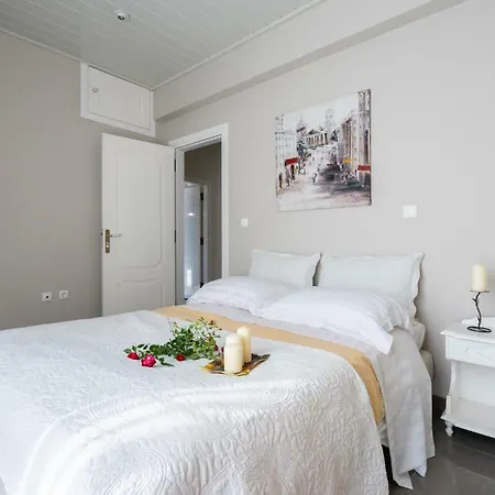 Fontana Luxury With Pool Near Villa