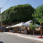别墅 Fontana Luxury With Pool Near