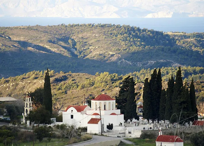 Villa Fontana Luxury With Pool Near